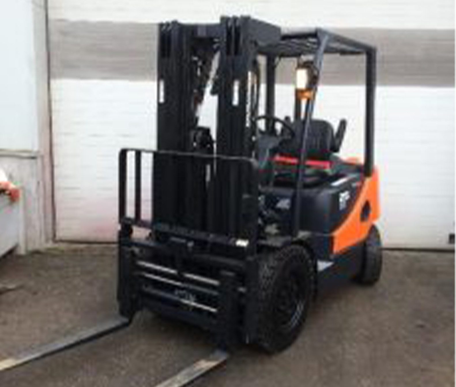 electric diesel and petrol forklifts